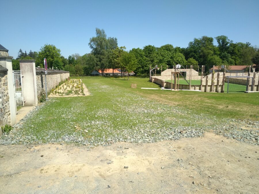 Aménagement du cœur de parc et de l'entrée de Ville - Cirières 79